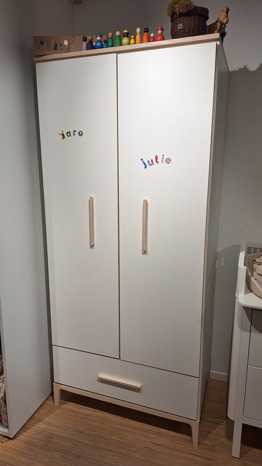 Nado - Kleiderschrank