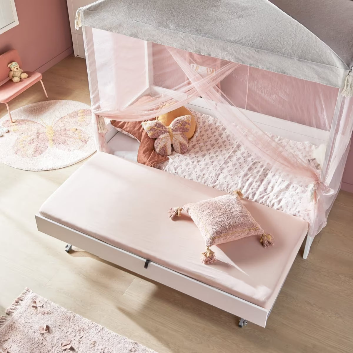 Gästebett Halbautomatisch