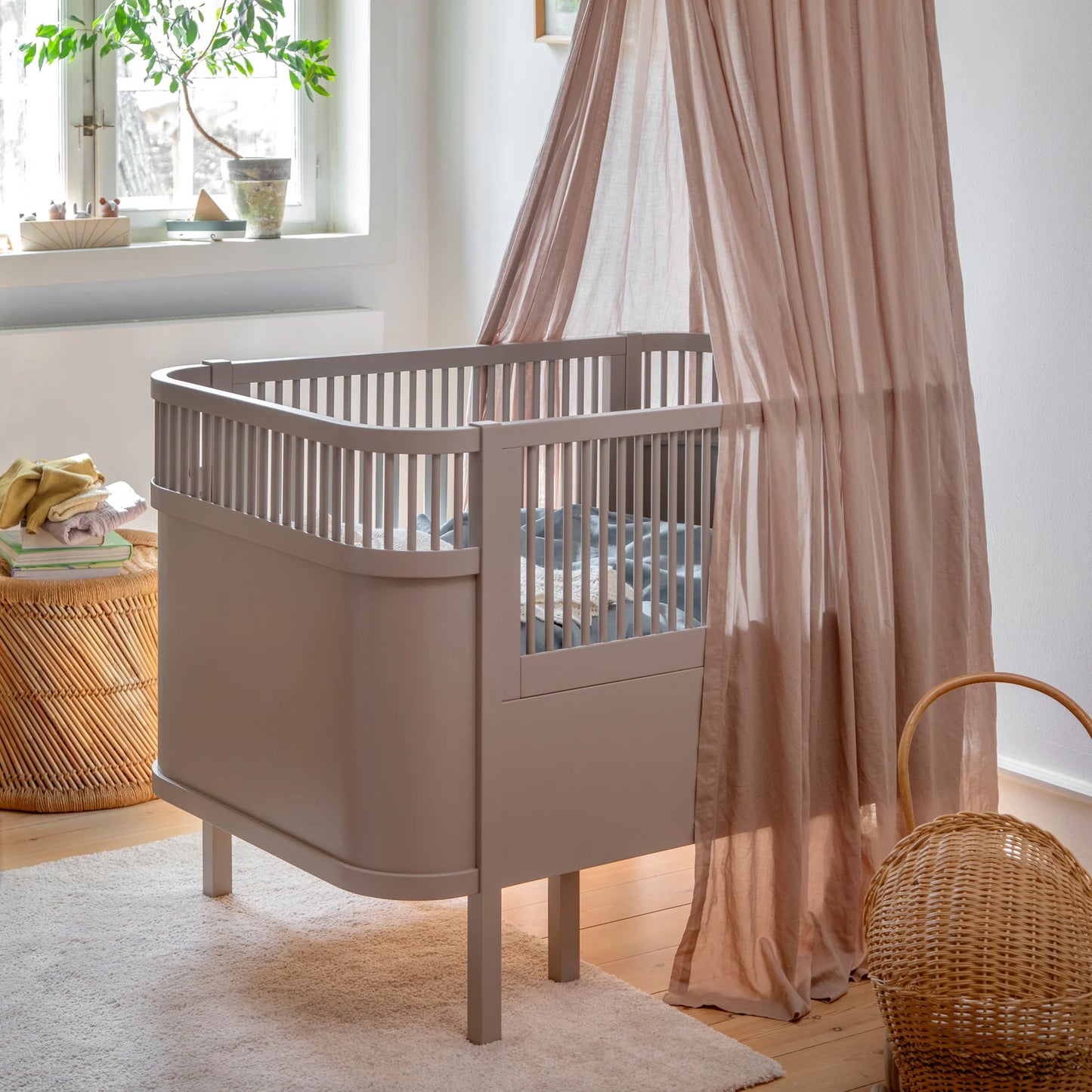 Baby- & Juniorbett